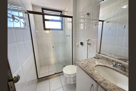 Apartamento à venda com 175m², 3 quartos e 2 vagasBanheiro da Suíte