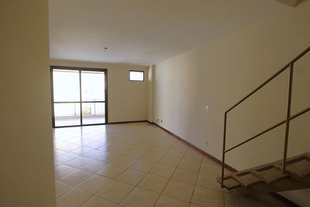 Apartamento à venda com 175m², 3 quartos e 2 vagasSala