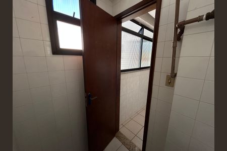 Apartamento à venda com 175m², 3 quartos e 2 vagasBanheiro de serviço