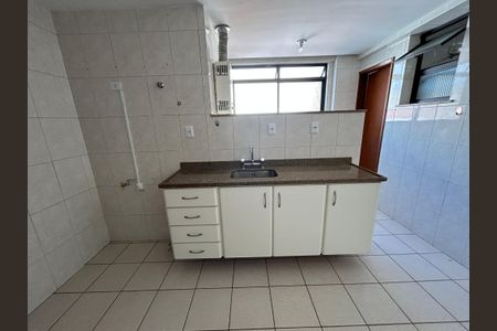 Apartamento à venda com 175m², 3 quartos e 2 vagasCozinha
