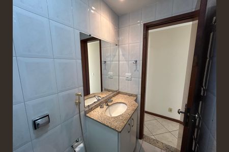 Apartamento à venda com 175m², 3 quartos e 2 vagasBanheiro 1
