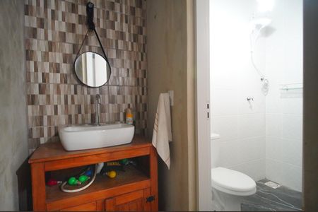 Casa à venda com 270m², 3 quartos e 3 vagasBanheiro 3