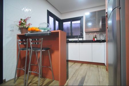 Casa à venda com 270m², 3 quartos e 3 vagasCozinha