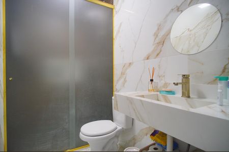 Casa à venda com 270m², 3 quartos e 3 vagasBanheiro 1