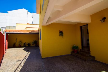 Casa à venda com 208m², 3 quartos e 5 vagas Casa à venda com 208m², 3 quartos e 5 vagasGaragem