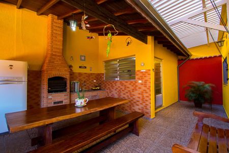 Casa à venda com 208m², 3 quartos e 5 vagas Casa à venda com 208m², 3 quartos e 5 vagasEspaço gourmet