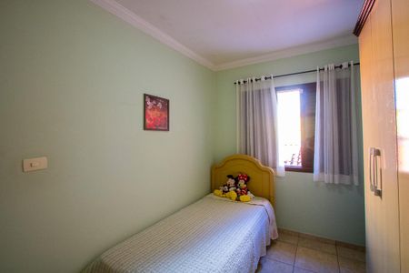 Casa à venda com 208m², 3 quartos e 5 vagas Casa à venda com 208m², 3 quartos e 5 vagasQuarto 2