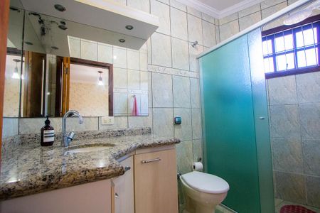 Casa à venda com 208m², 3 quartos e 5 vagas Casa à venda com 208m², 3 quartos e 5 vagasBanheiro do quarto 1