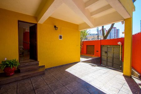 Casa à venda com 208m², 3 quartos e 5 vagas Casa à venda com 208m², 3 quartos e 5 vagasGaragem