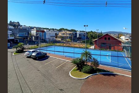 Casa de condomínio para alugar com 175m², 3 quartos e 3 vagas Casa de condomínio para alugar com 175m², 3 quartos e 3 vagasVista