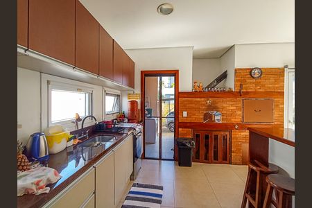 Casa de condomínio para alugar com 175m², 3 quartos e 3 vagas Casa de condomínio para alugar com 175m², 3 quartos e 3 vagasCozinha