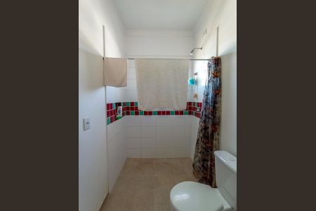 Casa de condomínio para alugar com 175m², 3 quartos e 3 vagas Casa de condomínio para alugar com 175m², 3 quartos e 3 vagasBanheiro suite 3