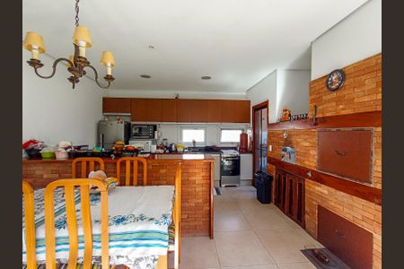 Casa de condomínio para alugar com 175m², 3 quartos e 3 vagas Casa de condomínio para alugar com 175m², 3 quartos e 3 vagasCozinha