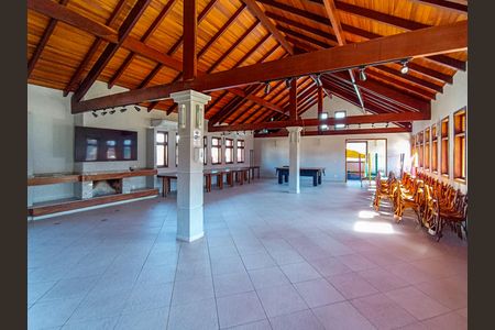 Casa de condomínio para alugar com 175m², 3 quartos e 3 vagas Casa de condomínio para alugar com 175m², 3 quartos e 3 vagasÁrea comum - salão de festas