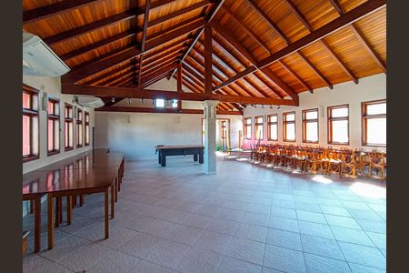 Casa de condomínio para alugar com 175m², 3 quartos e 3 vagas Casa de condomínio para alugar com 175m², 3 quartos e 3 vagasÁrea comum - salão de festas