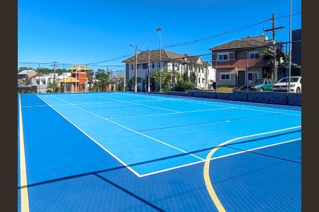 Casa de condomínio para alugar com 175m², 3 quartos e 3 vagas Casa de condomínio para alugar com 175m², 3 quartos e 3 vagasÁrea comum - quadra esportiva