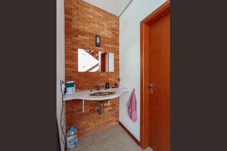 Casa de condomínio para alugar com 175m², 3 quartos e 3 vagas Casa de condomínio para alugar com 175m², 3 quartos e 3 vagasLavabo