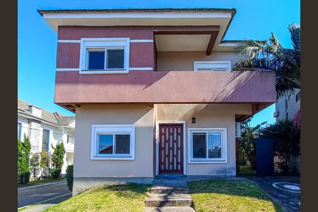 Casa de condomínio para alugar com 175m², 3 quartos e 3 vagas Casa de condomínio para alugar com 175m², 3 quartos e 3 vagasFachada do imóvel