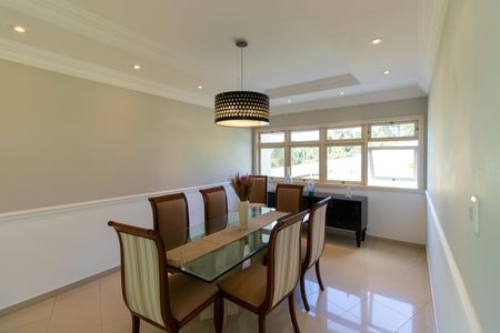 Casa de condomínio para alugar com 850m², 5 quartos e 5 vagas Casa de condomínio para alugar com 850m², 5 quartos e 5 vagasSala