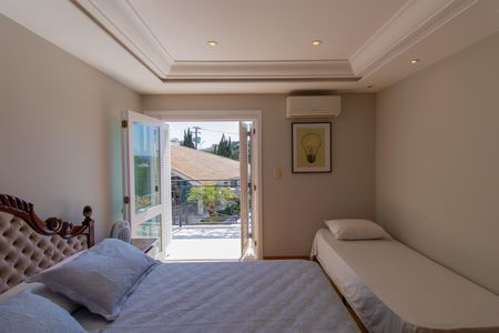 Casa de condomínio para alugar com 850m², 5 quartos e 5 vagas Casa de condomínio para alugar com 850m², 5 quartos e 5 vagasSuíte 2