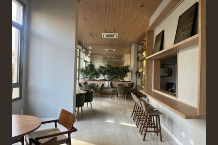 Apartamento à venda com 162m², 4 quartos e 2 vagasÁrea comum - Salão de festas