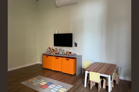 Apartamento à venda com 162m², 4 quartos e 2 vagasBrinquedoteca