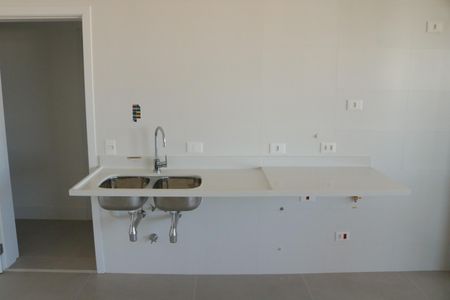 Apartamento à venda com 162m², 4 quartos e 2 vagasCozinha