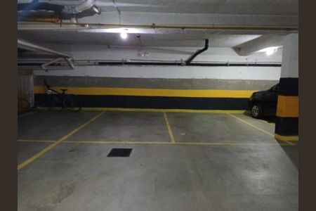 Apartamento à venda com 42m², 1 quarto e 1 vagaFoto 01