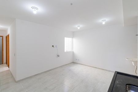 Apartamento à venda com 42m², 2 quartos e sem vaga Apartamento à venda com 42m², 2 quartos e sem vagaSala/Cozinha