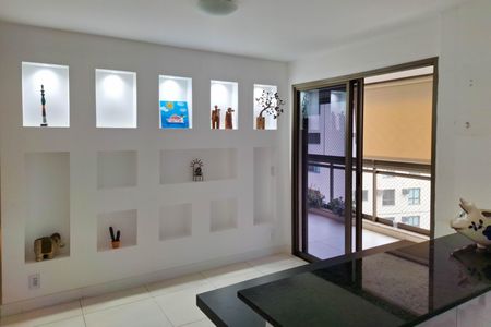Apartamento à venda com 140m², 3 quartos e 1 vaga Apartamento à venda com 140m², 3 quartos e 1 vagaSala