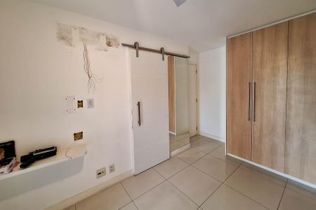 Apartamento à venda com 140m², 3 quartos e 1 vaga Apartamento à venda com 140m², 3 quartos e 1 vagaSuíte 3