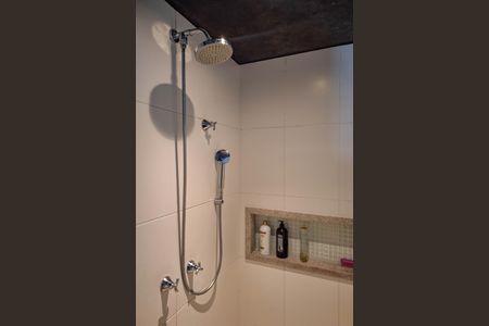 Apartamento à venda com 140m², 3 quartos e 1 vaga Apartamento à venda com 140m², 3 quartos e 1 vagaBanheiro Social