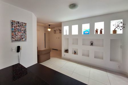 Apartamento à venda com 140m², 3 quartos e 1 vaga Apartamento à venda com 140m², 3 quartos e 1 vagaSala