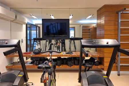 Apartamento à venda com 140m², 3 quartos e 1 vaga Apartamento à venda com 140m², 3 quartos e 1 vagaÁrea comum