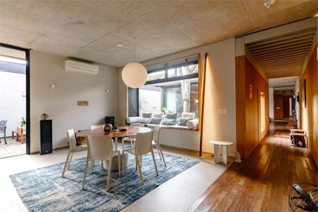 Casa à venda com 6 quartos, 500m² em Santo Amaro, São Paulo