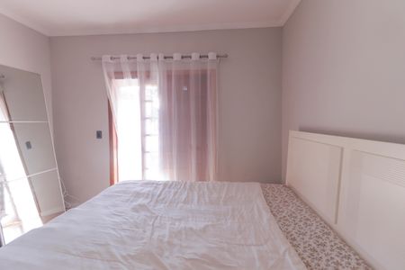 Casa de condomínio à venda com 130m², 3 quartos e 3 vagas Casa de condomínio à venda com 130m², 3 quartos e 3 vagasQuarto 2