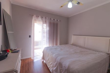 Casa de condomínio à venda com 130m², 3 quartos e 3 vagas Casa de condomínio à venda com 130m², 3 quartos e 3 vagasQuarto 2