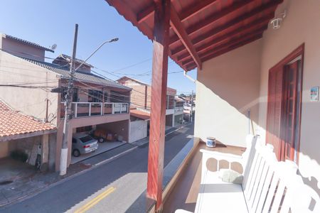 Casa de condomínio à venda com 130m², 3 quartos e 3 vagas Casa de condomínio à venda com 130m², 3 quartos e 3 vagasSacada Quarto 1