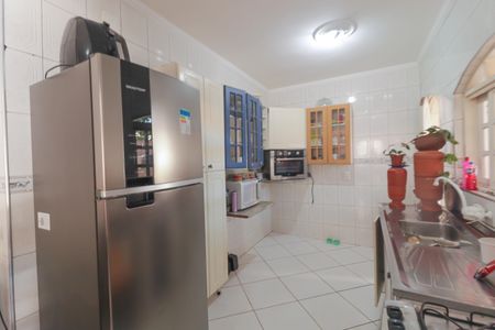 Casa de condomínio à venda com 130m², 3 quartos e 3 vagas Casa de condomínio à venda com 130m², 3 quartos e 3 vagasCozinha