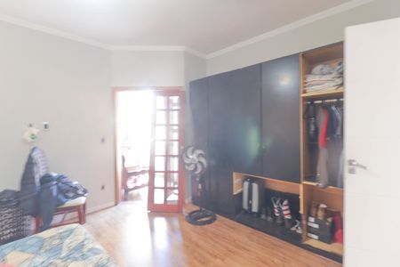 Casa de condomínio à venda com 130m², 3 quartos e 3 vagas Casa de condomínio à venda com 130m², 3 quartos e 3 vagasSuíte