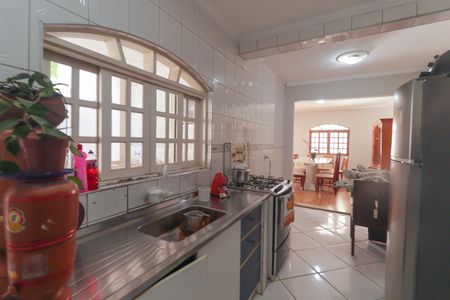 Casa de condomínio à venda com 130m², 3 quartos e 3 vagas Casa de condomínio à venda com 130m², 3 quartos e 3 vagasCozinha