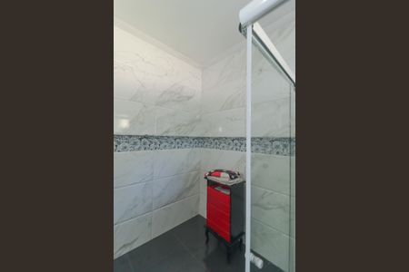 Casa de condomínio à venda com 130m², 3 quartos e 3 vagas Casa de condomínio à venda com 130m², 3 quartos e 3 vagasBanheiro Suíte