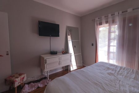 Casa de condomínio à venda com 130m², 3 quartos e 3 vagas Casa de condomínio à venda com 130m², 3 quartos e 3 vagasQuarto 2