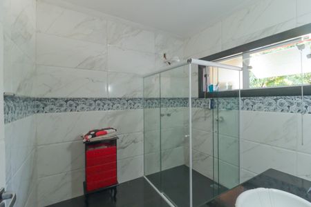 Casa de condomínio à venda com 130m², 3 quartos e 3 vagas Casa de condomínio à venda com 130m², 3 quartos e 3 vagasBanheiro Suíte