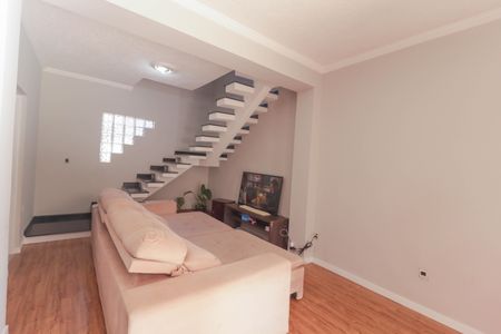 Casa de condomínio à venda com 130m², 3 quartos e 3 vagas Casa de condomínio à venda com 130m², 3 quartos e 3 vagasSala