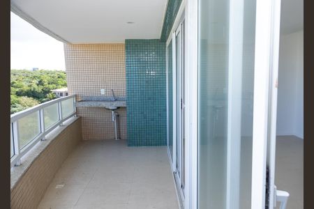 Sacada de apartamento para alugar com 1 quarto, 77m² em Jardim Armação, Salvador