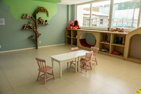 Apartamento para alugar com 77m², 1 quarto e 1 vagaÁrea comum