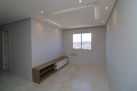 Sala de apartamento para alugar com 2 quartos, 43m² em Cidade Satelite Santa Barbara, São Paulo