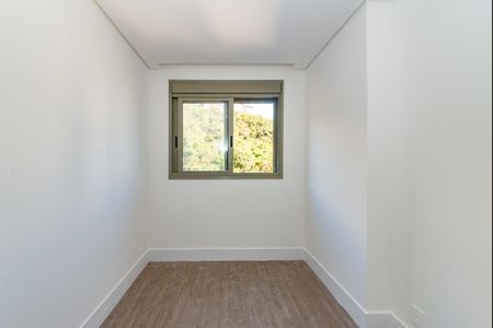 Apartamento à venda com 323m², 4 quartos e 4 vagasQuarto de Serviço