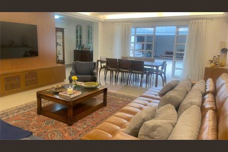 Casa à venda com 3 quartos, 550m² em Alto da Mooca, São Paulo